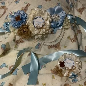 “Mommy To Be” Maternity Sash and for “Daddy To Be”